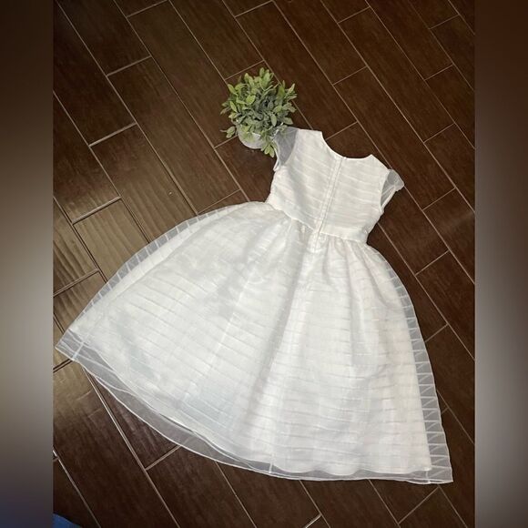 Us Angels white sheer/embellished formal dress sz 10 - Picture 7 of 9